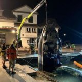 Un bateau à moteur a chaviré dans le lac de Zurich durant l'orage et a dû être repêché.